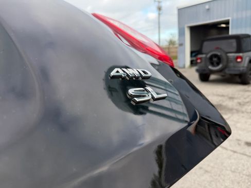 Used 2018 Nissan Pathfinder SL AWD/4WD image 24