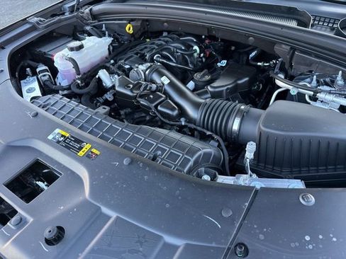 Used 2025 Jeep Grand Cherokee Limited w/ MOPAR Finishing Package image 29