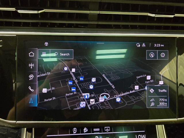 Certified 2025 Audi Q8 Premium AWD/4WD image 22