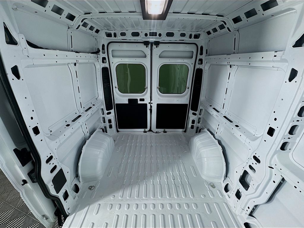 New 2026 RAM ProMaster 2500 w/ Cold Weather Group FWD image 10