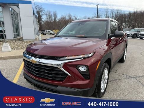Certified 2024 Chevrolet TrailBlazer LS w/ LS Convenience Package FWD image 1