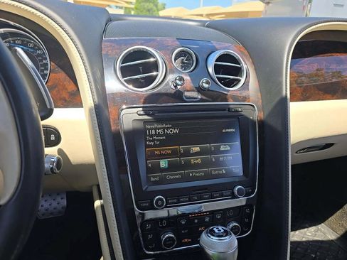 Used 2016 Bentley Continental GT AWD/4WD image 3
