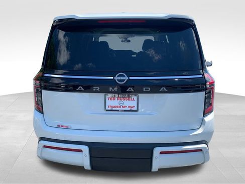 Used 2025 Nissan Armada SV RWD image 5