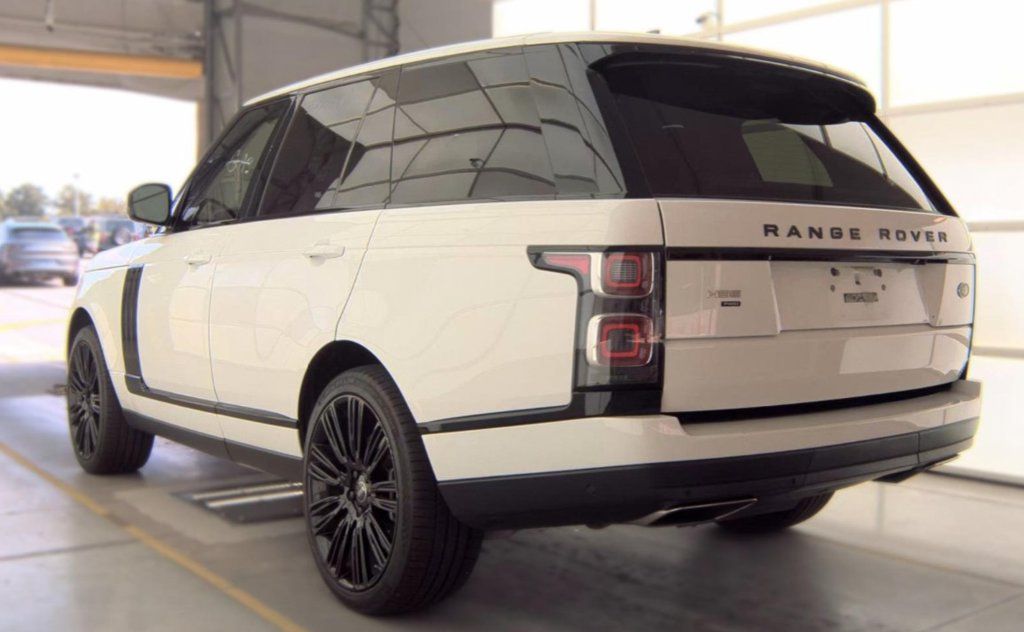 Used 2020 Land Rover Range Rover HSE AWD/4WD image 3