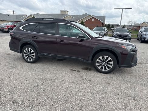 Used 2023 Subaru Outback Limited image 10
