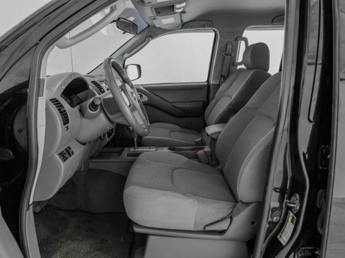 Used 2008 Nissan Frontier SE w/ SE Value Truck Pkg image 26