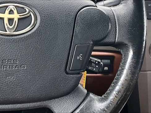 Used 2010 Toyota Tundra Limited AWD/4WD image 19