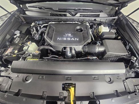 New 2026 Nissan Armada SL w/ Captain's Chari Seat Package AWD/4WD image 11