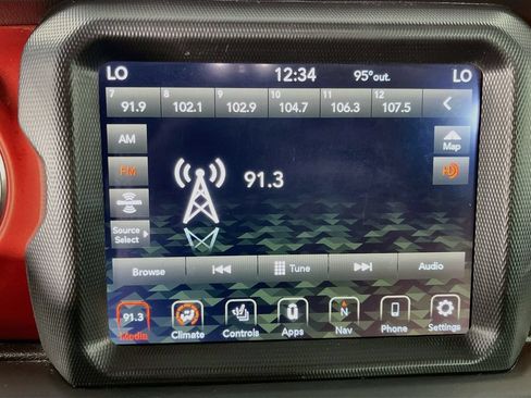 Used 2021 Jeep Wrangler Unlimited Rubicon w/ Dual Top Group AWD/4WD image 15