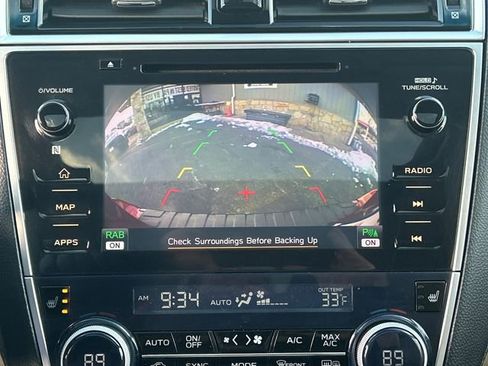 Used 2018 Subaru Outback 3.6R Limited image 21