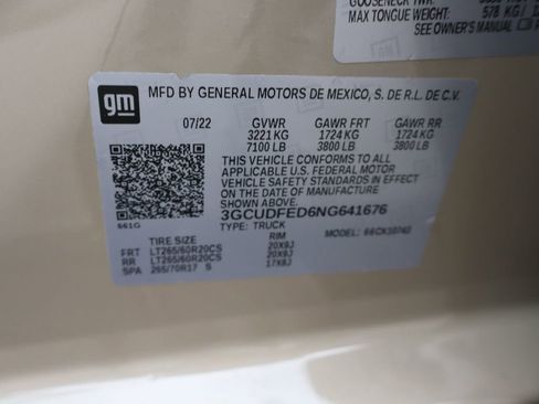 Used 2022 Chevrolet Silverado 1500 LT Trail Boss w/ LT Trail Boss Premium Package image 57