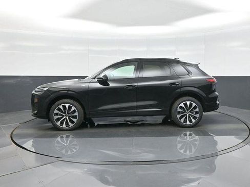 New 2026 Audi Q3 quattro 2.0T AWD/4WD image 4