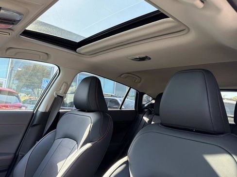 New 2026 Subaru Crosstrek 2.5i Limited w/ Crosstrek Mirror Package AWD/4WD image 17