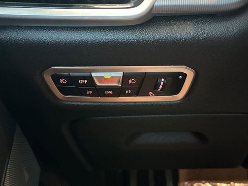 Used 2020 BMW X5 M50i w/ Premium Package image 31