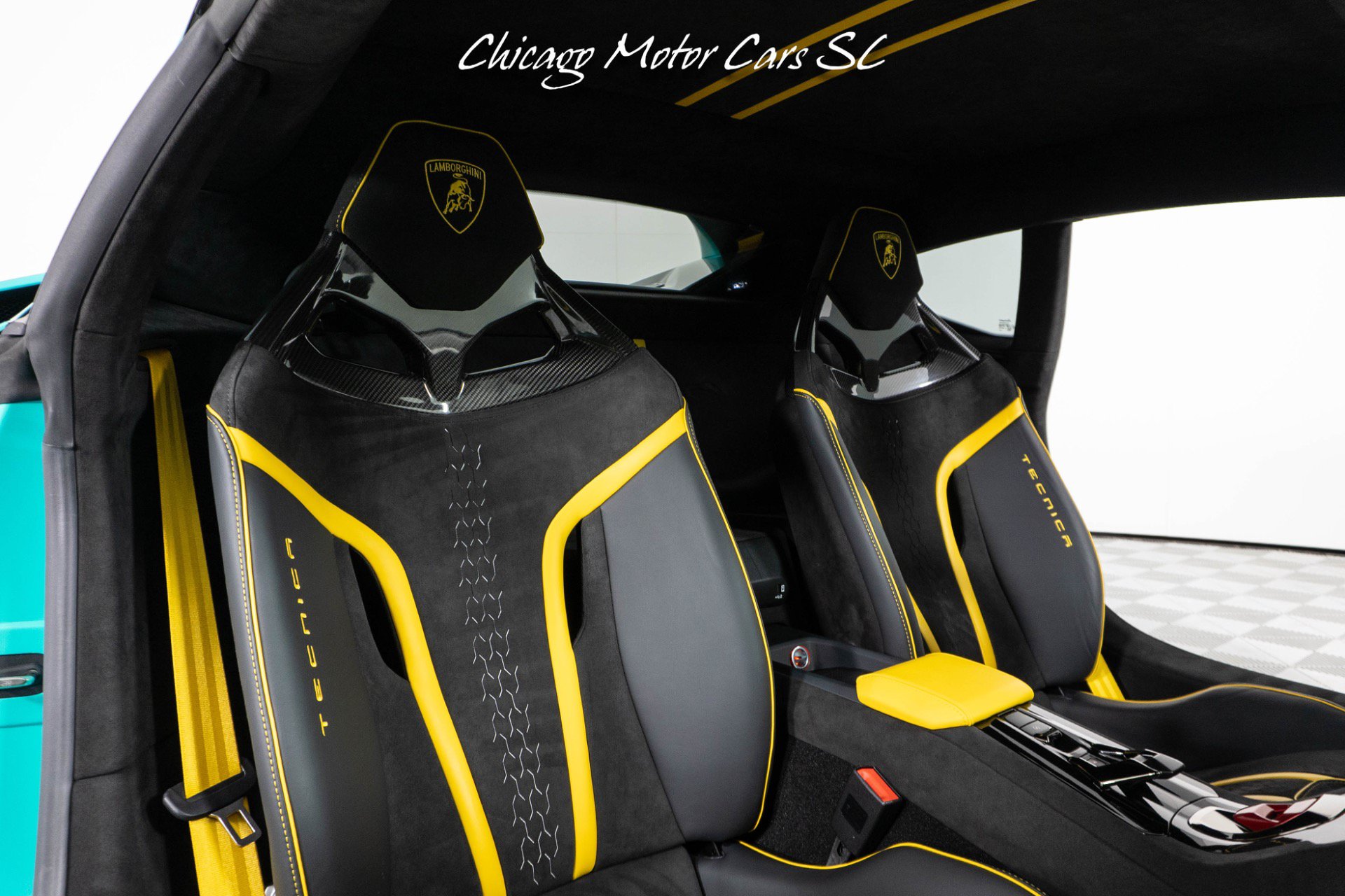 Used 2024 Lamborghini Huracan Tecnica RWD image 43