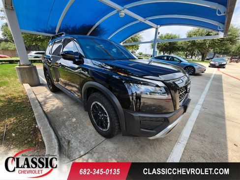 Used 2025 Nissan Pathfinder Rock Creek AWD/4WD image 1