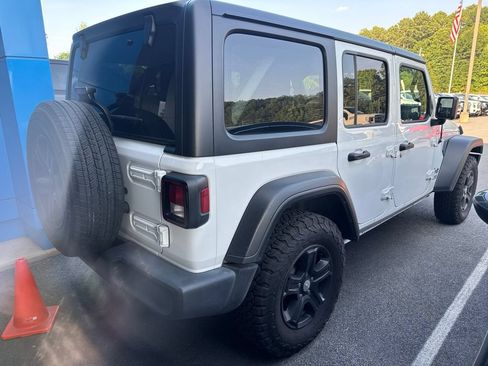 Used 2019 Jeep Wrangler Unlimited Sport S AWD/4WD image 6