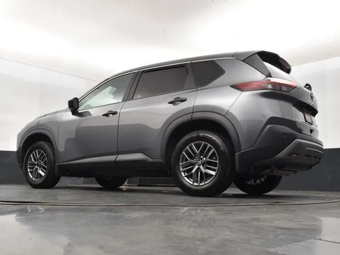 Used 2023 Nissan Rogue S AWD/4WD image 12