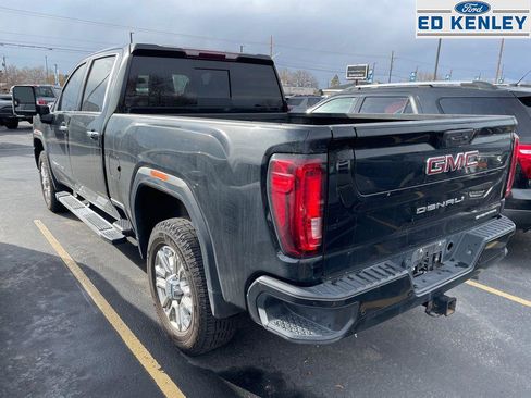 Used 2020 GMC Sierra 3500 Denali image 3