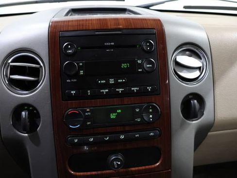 Used 2007 Ford F150 XLT AWD/4WD image 18
