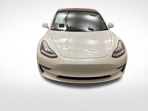 Used 2020 Tesla Model 3 image 2