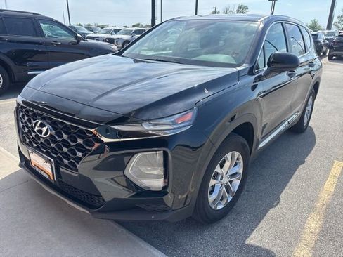 Used 2019 Hyundai Santa Fe SE w/ Cargo Package AWD/4WD image 3