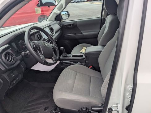 Used 2023 Toyota Tacoma SR AWD/4WD image 14
