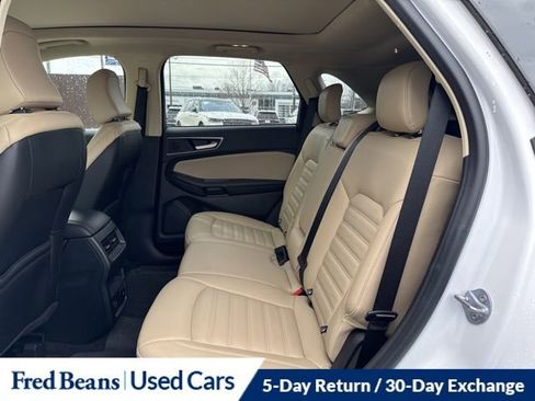 Used 2022 Ford Edge SEL w/ Convenience Package image 13