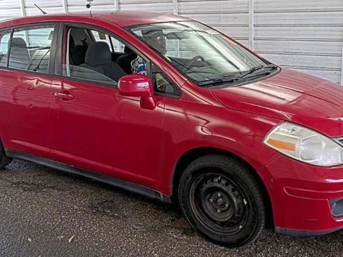 Used 2012 Nissan Versa 1.8 S image 12