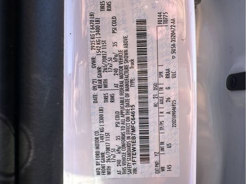 Used 2021 Ford F150 XLT image 40