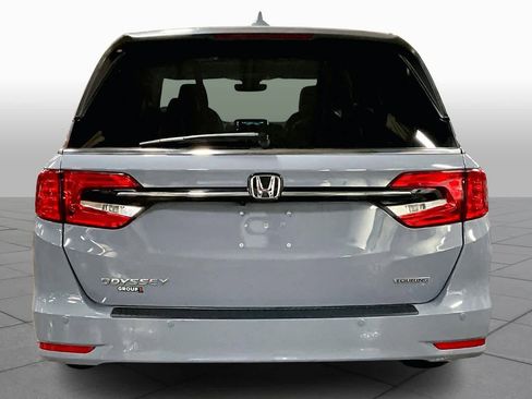 Used 2023 Honda Odyssey Touring image 5