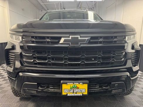 Used 2022 Chevrolet Silverado 1500 RST w/ Convenience Package II image 2