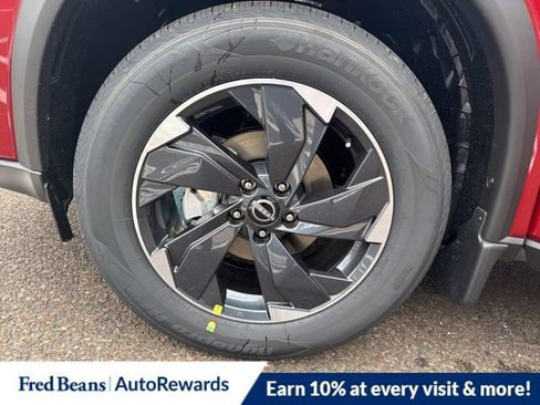 New 2026 Nissan Rogue SV w/ SV Premium Package image 11