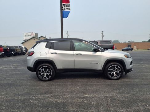 New 2026 Jeep Compass Limited AWD/4WD image 4