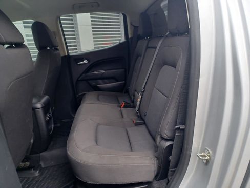 Used 2020 Chevrolet Colorado LT image 15