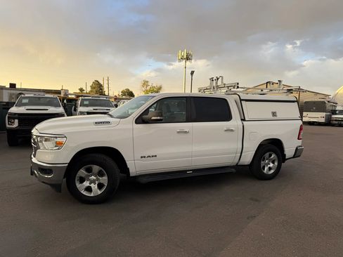 Used 2019 RAM 1500 Big Horn AWD/4WD image 4
