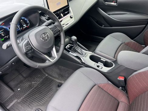 New 2026 Toyota Corolla SE image 10