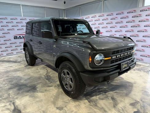 Used 2025 Ford Bronco Big Bend image 5