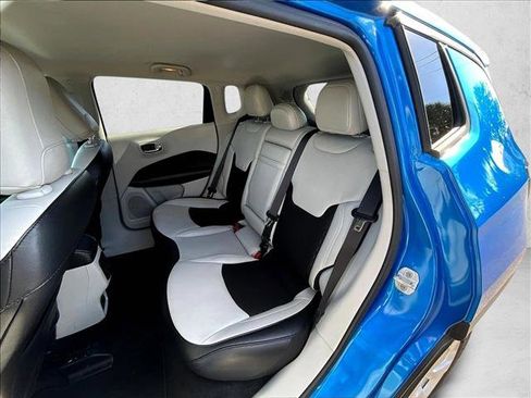 Used 2019 Jeep Compass Latitude image 22