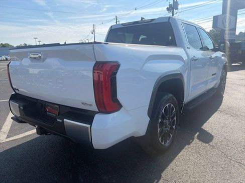 Used 2026 Toyota Tundra Limited AWD/4WD image 7
