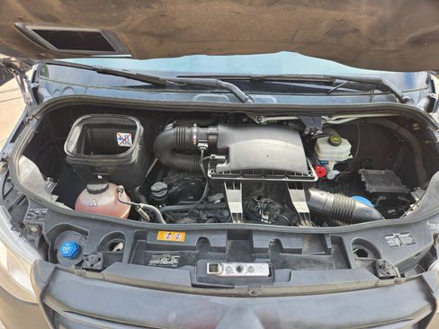 Used 2019 Mercedes-Benz Sprinter 170 image 38