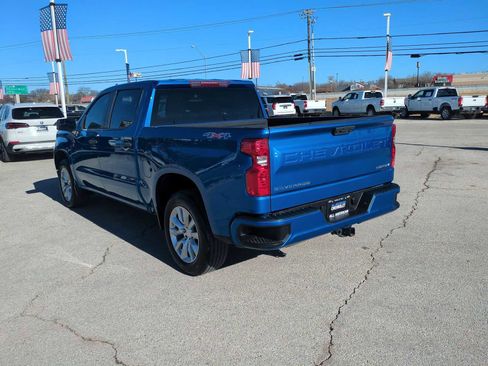Used 2023 Chevrolet Silverado 1500 Custom image 6