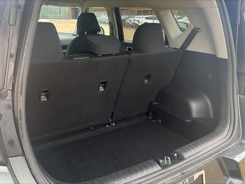 Used 2023 Kia Soul LX w/ Option Group 015 FWD image 16