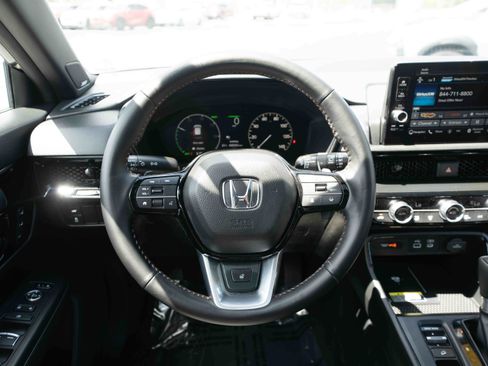 Used 2025 Honda CR-V Sport Touring image 21