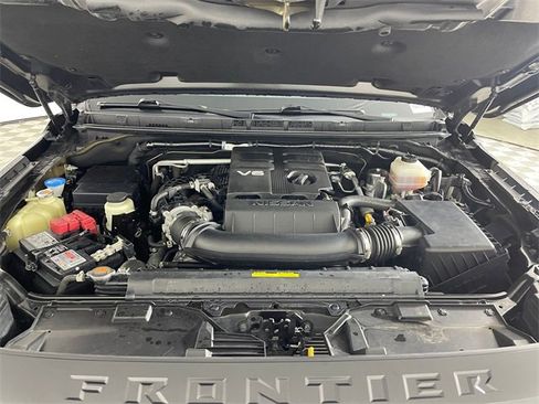 Used 2022 Nissan Frontier PRO-4X w/ Pro-4X Premium Package image 24