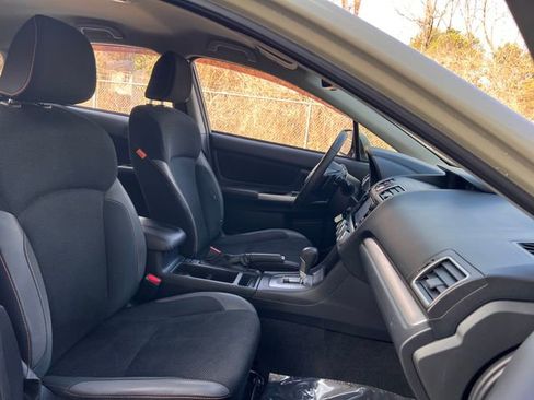 Used 2017 Subaru Crosstrek 2.0i Premium w/ Popular Package #2 image 30