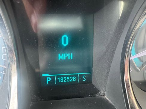 Used 2011 Buick LaCrosse CXL image 19