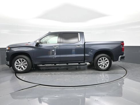 Used 2022 Chevrolet Silverado 1500 LTZ w/ Z71 Off-Road Package AWD/4WD image 16