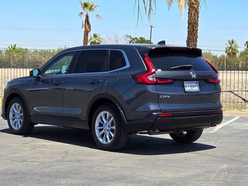 Used 2024 Honda CR-V EX image 6