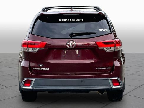 Used 2019 Toyota Highlander Limited Platinum AWD/4WD image 5